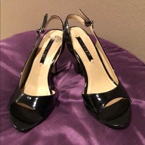Nine West open toed high heals w side buckle